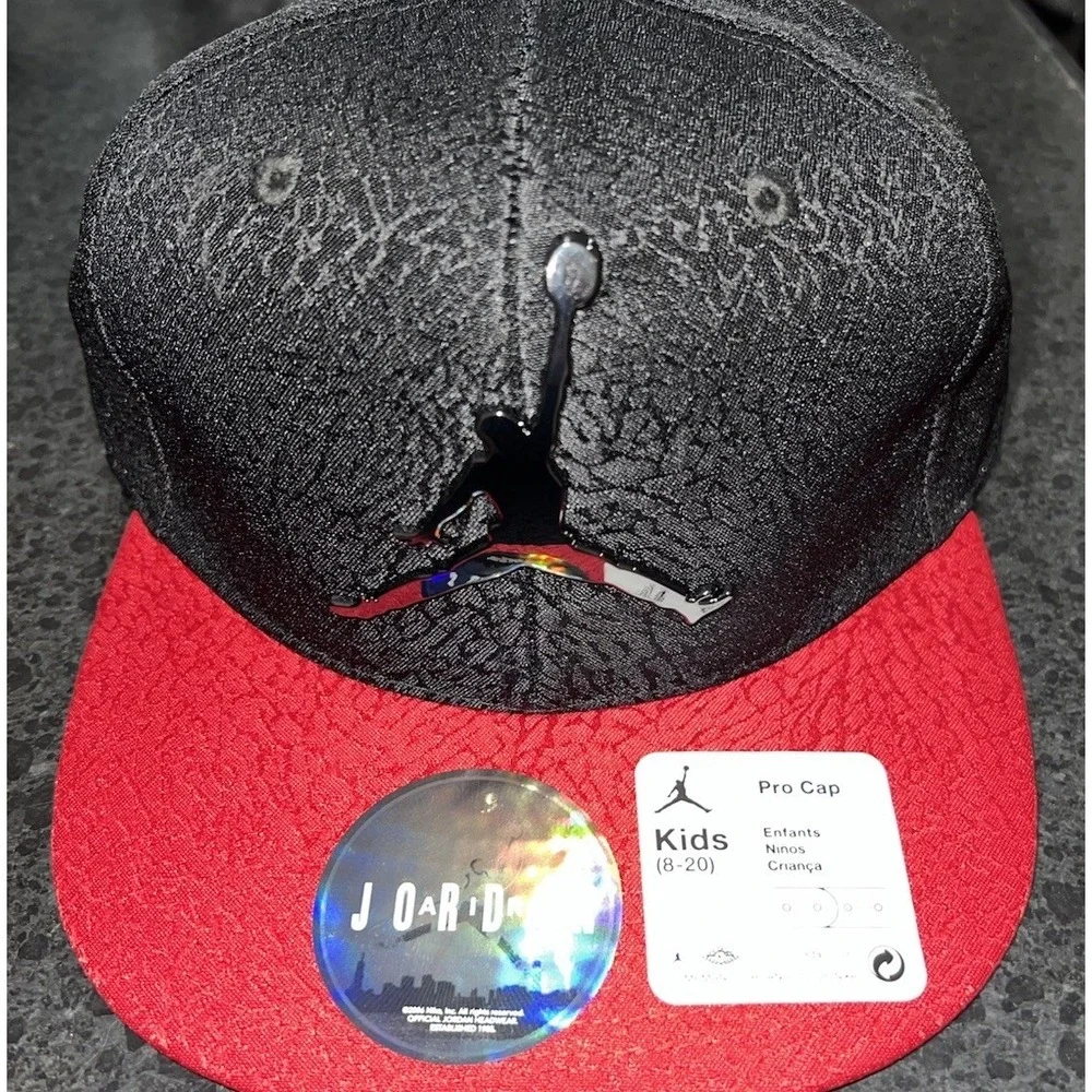 (12)Air JORDAN Metal JUMPMAN Kids 8-20 Black/Red Cap Hat Adjustable Snapback